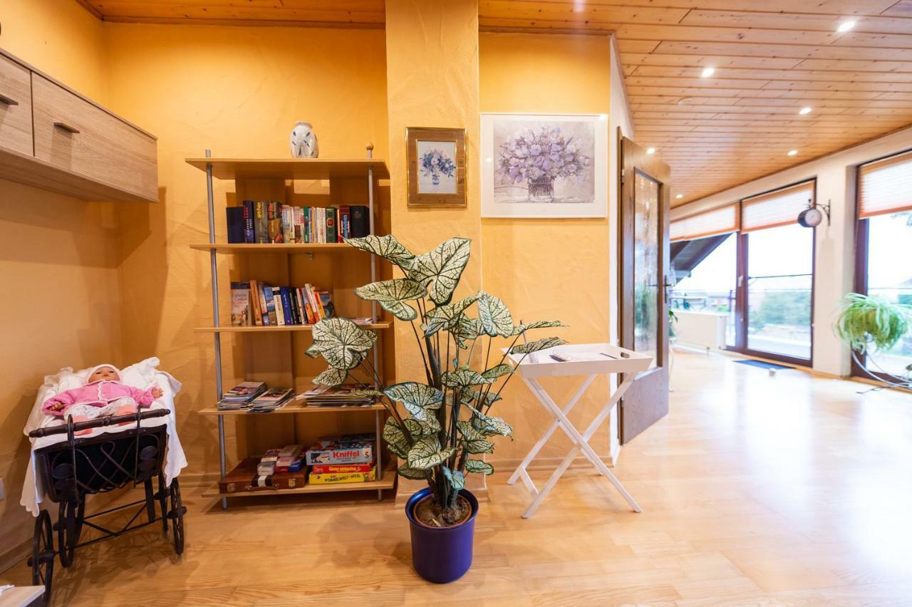 Ferienwohnung Virginija Ditscheid Extérieur photo