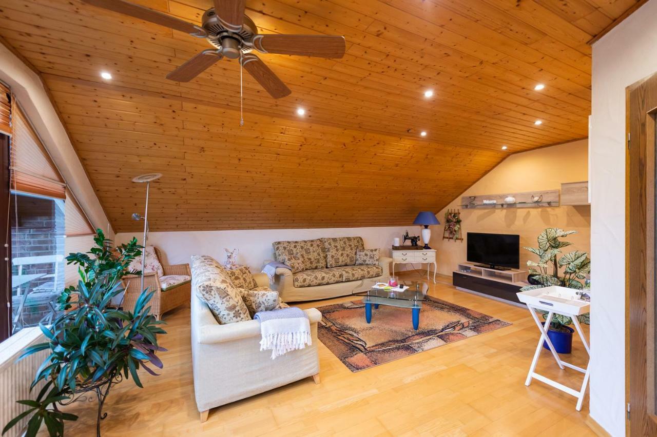 Ferienwohnung Virginija Ditscheid Extérieur photo