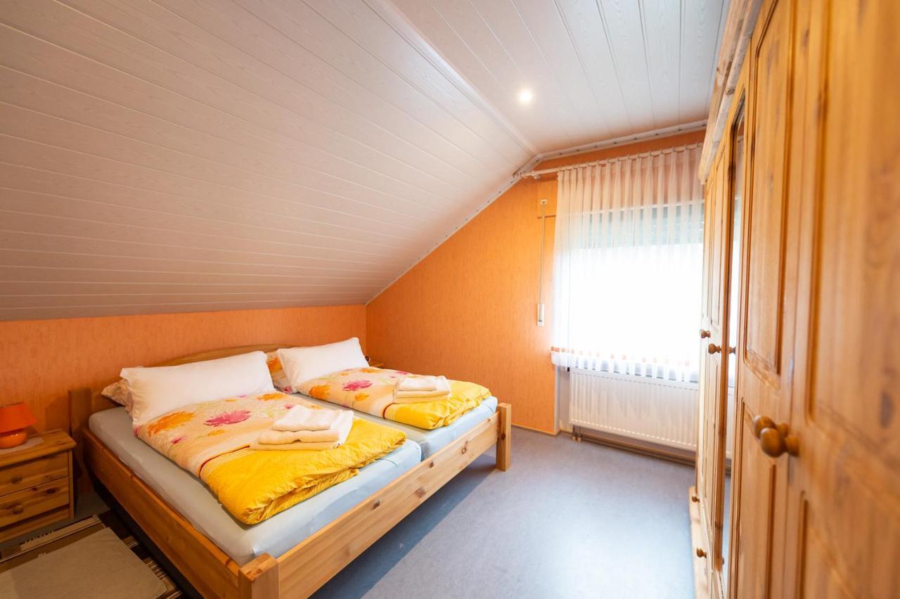 Ferienwohnung Virginija Ditscheid Extérieur photo